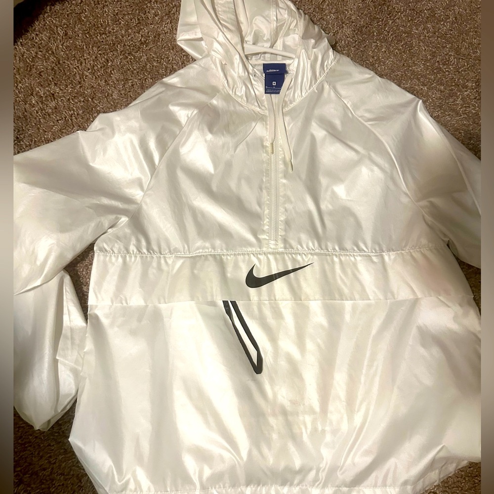 Nike windbreaker